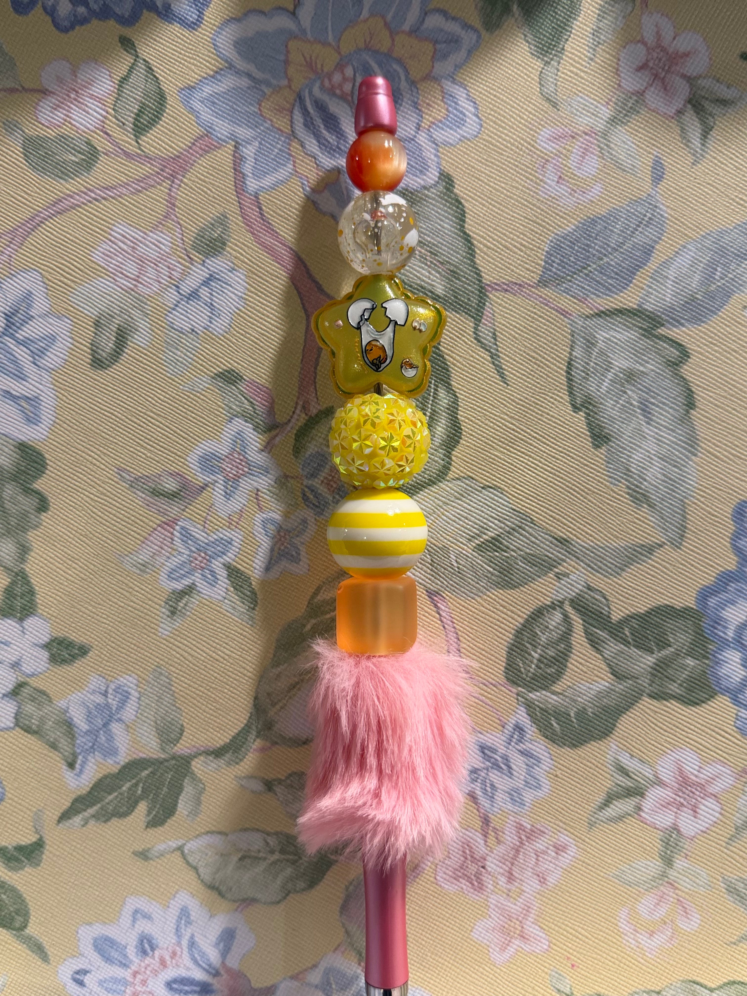 Lazy Egg Pen